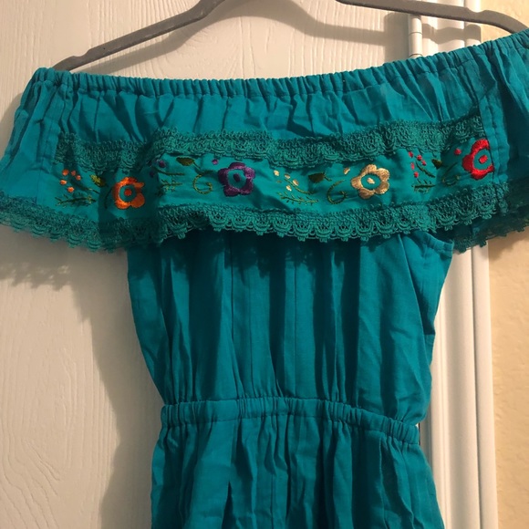 Mexican dress - Picture 2 of 4